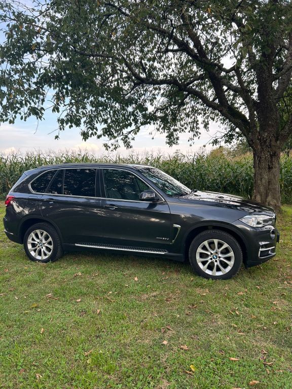 Grau Gebraucht 2015 BMW X5 SUV | 21.000 € (Guter Preis) - Bild 1/4