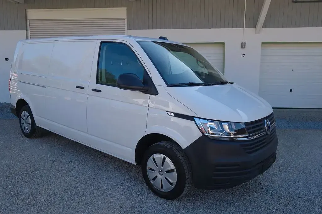 Gebraucht VW Transporter 150 PS (110 kW) 2023 Weiß Van