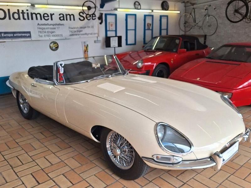Weiß Gebraucht 1963 Jaguar E-Type S Cabrio | 165.900 € - Bild 1/4