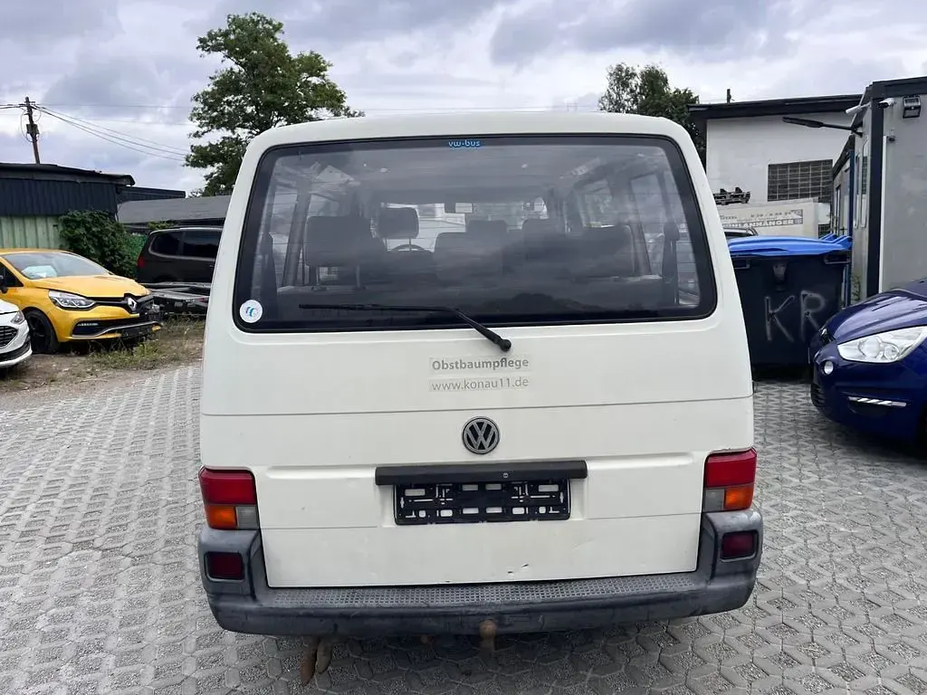 Gebraucht VW Caravelle 68 PS (50 kW) 2000 Weiß Van