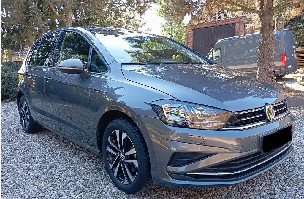 Gebraucht VW Golf United 116 PS (85 kW) 2020 Grau Van / Kleinbus