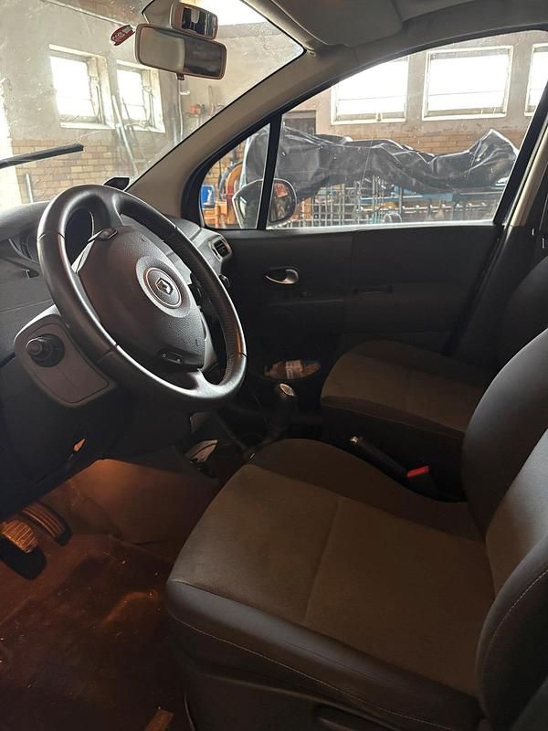 Gebraucht Renault Modus 75 PS (55 kW) 2008 Blau Van / Kleinbus