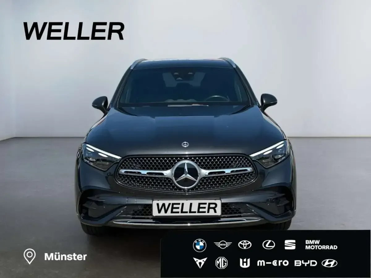Gebraucht Mercedes GLC300 Advanced 269 PS (197 kW) 2024 Grau SUV