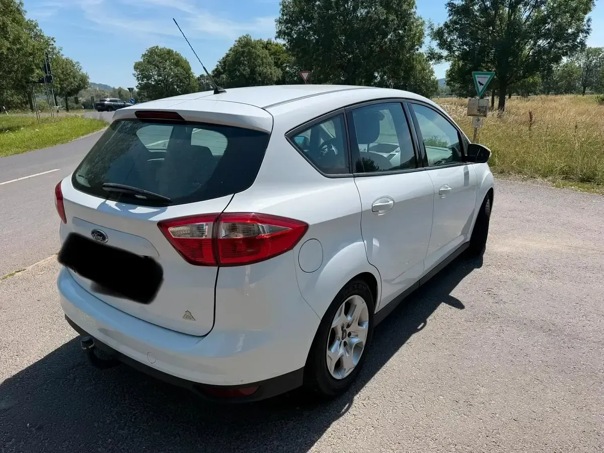 Gebraucht Ford C-MAX 125 PS (91 kW) 2011 Weiß Van / Kleinbus