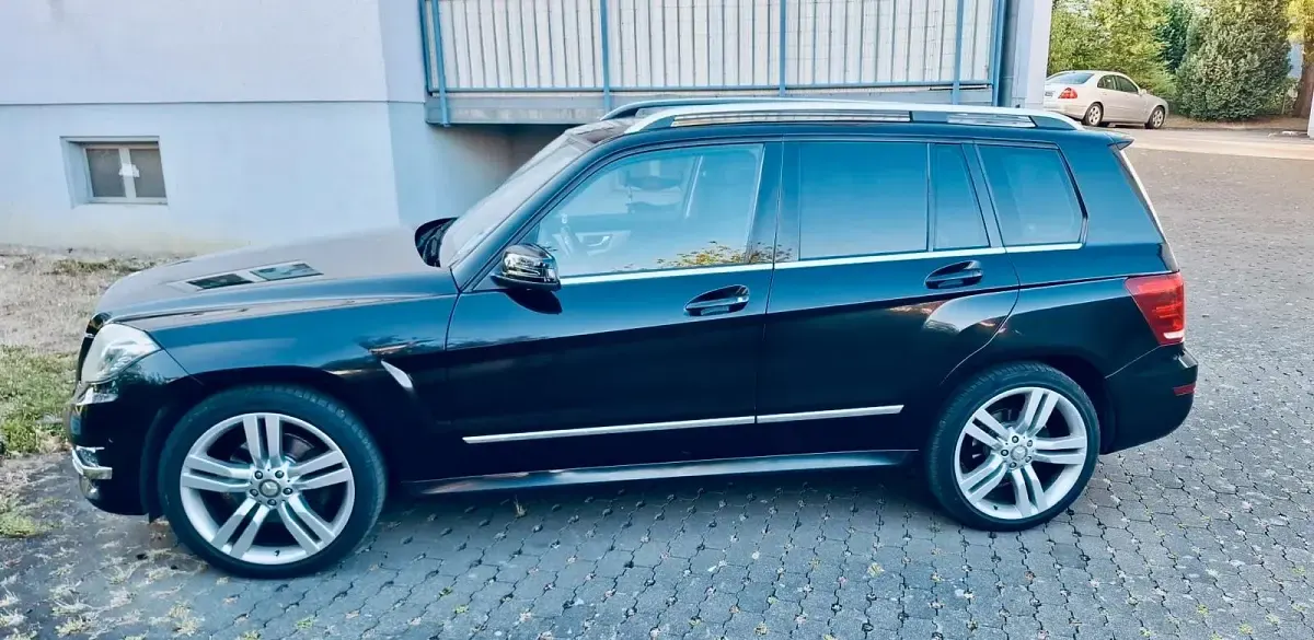 Gebraucht Mercedes GLK220 170 PS (125 kW) 2013 Schwarz SUV