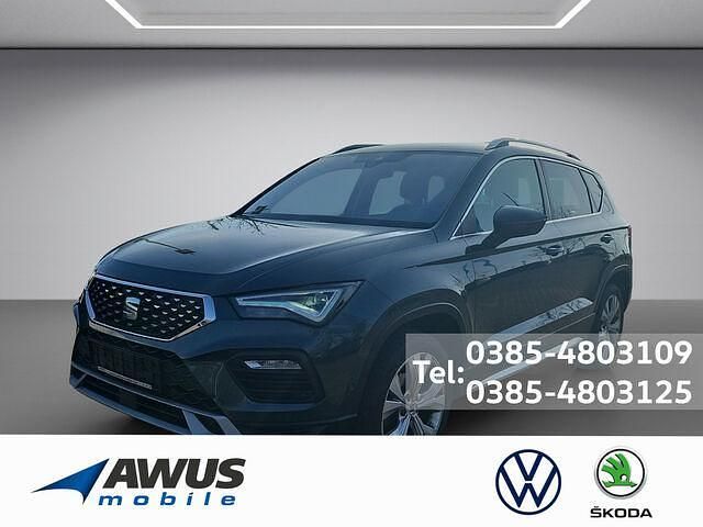 Grün / dark camouflage (metallic) Gebraucht 2021 Seat Ateca Xperience SUV | 23.990 € (Etwas zu teuer) - Bild 1/2