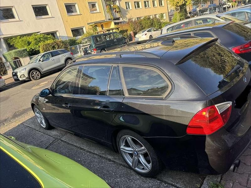 Gebraucht BMW 325 M Sport 218 PS (160 kW) 2007 Kombi