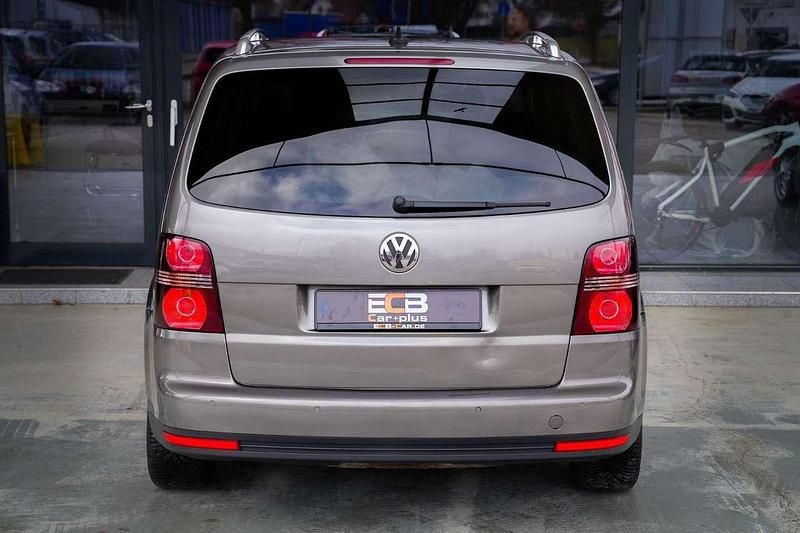 Gebraucht VW Touran United 140 PS (102 kW) 2008 Grau Van / Kleinbus