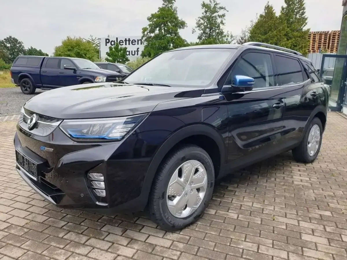 Gebraucht SsangYong Korando 139 kW (190 PS) 2023 Space black metallic SUV