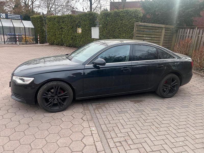 Gebraucht Audi A6 Comfort 204 PS (150 kW) 2014 Schwarz Limousine