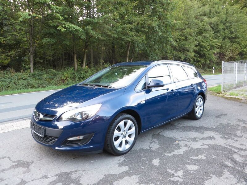 Blau Gebraucht 2016 Opel Astra Style Kombi | 6.999 € (Etwas zu teuer) - Bild 1/4