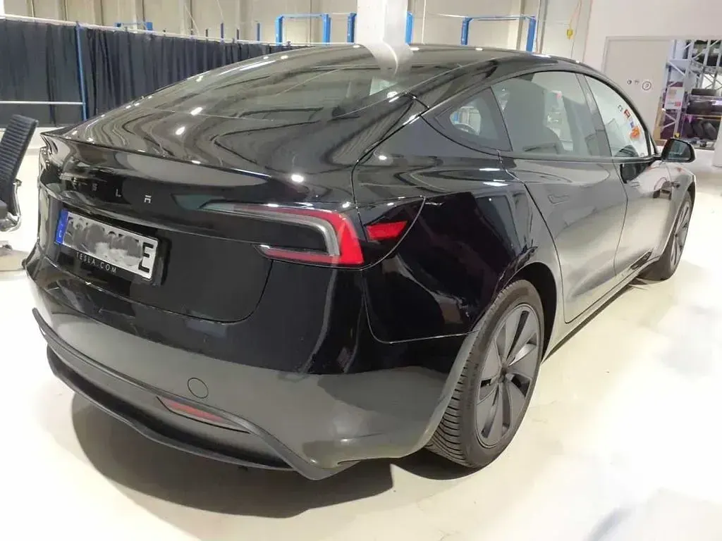 Gebraucht Tesla Model 3 RWD 208 kW (283 PS) 2023 Schwarz Limousine