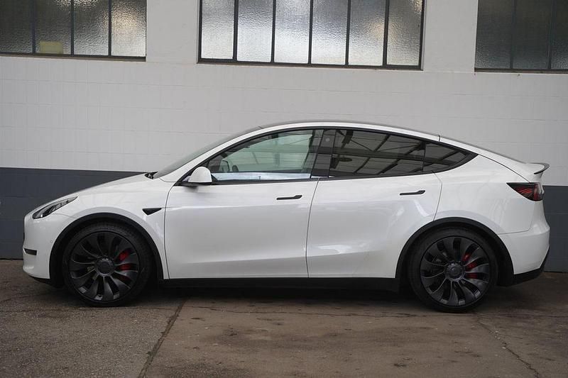 Gebraucht Tesla Model Y Performance 392 kW (534 PS) 2022 Weiß SUV