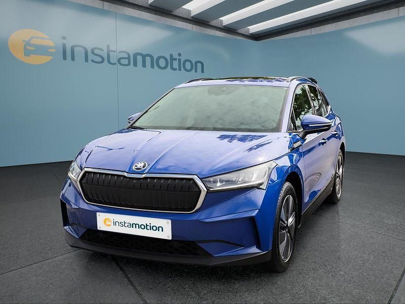 Blau Gebraucht 2021 Skoda Enyaq iV Loft SUV | 26.199 € (Fairer Preis) - Bild 1/4