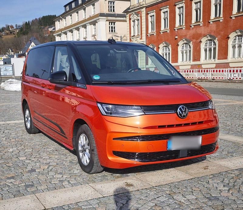 Gebraucht VW Multivan 150 PS (110 kW) 2024 Van