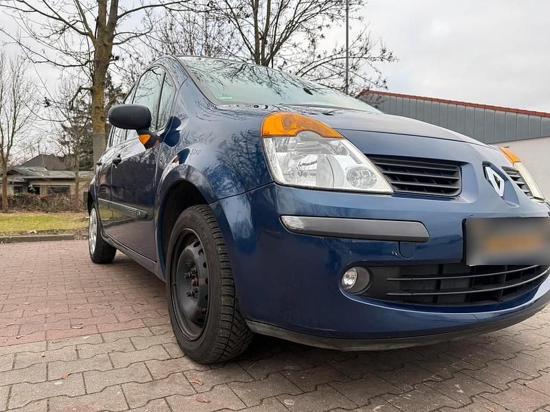 Second-hand Renault Modus 75 CP (55 kW) 2004 Albastru Monovolum