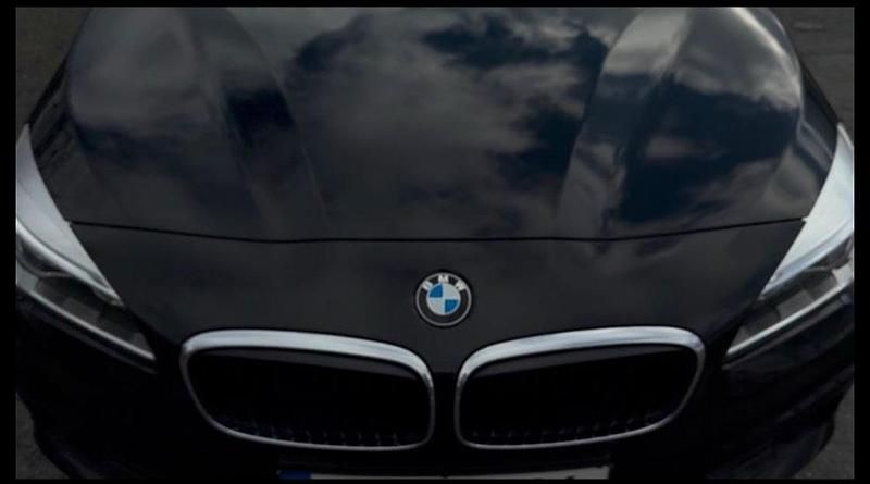 Schwarz Gebraucht 2015 BMW 218 Gran Tourer Comfort Edition Van / Kleinbus | 13.500 € (Superpreis) - Bild 1/4