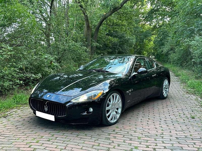 Schwarz Gebraucht 2008 Maserati Granturismo Coupé | 41.900 € (Superpreis) - Bild 1/4