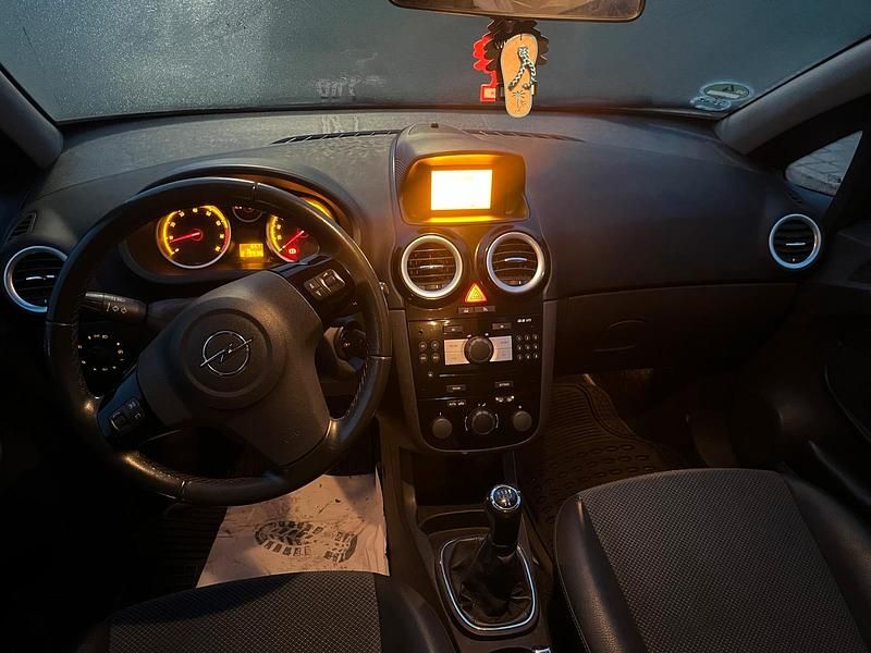 Second-hand Opel Corsa 90 CP (66 kW) 2009 Albastru Hatchback