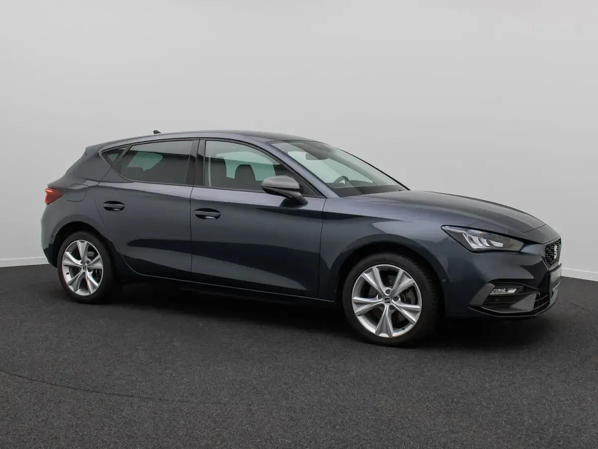 Gebraucht Seat Leon FR 204 PS (150 kW) 2021 Magnetic tech Kombi