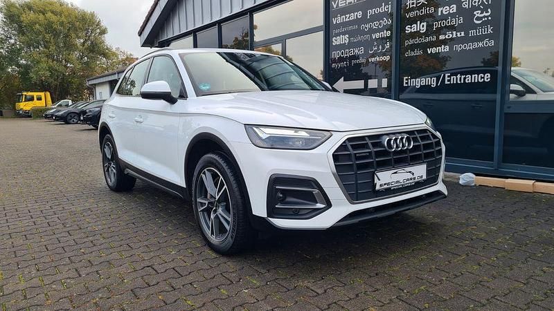 Weiß Gebraucht 2021 Audi Q5 SUV | 27.990 € (Superpreis) - Bild 1/4