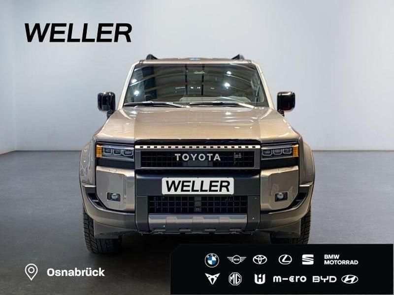 Neu Toyota Land Cruiser Executive 205 PS (150 kW) 2026 Bronze SUV