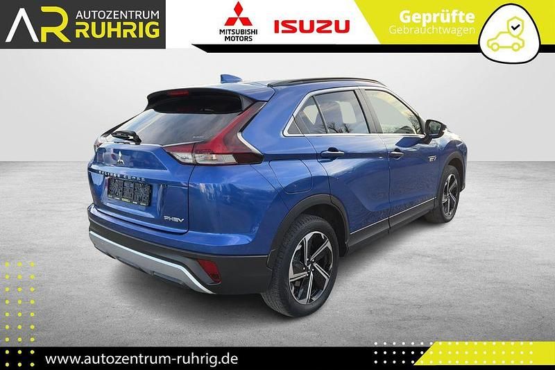 Gebraucht Mitsubishi Eclipse Cross Plus 188 PS (138 kW) 2022 Blau SUV