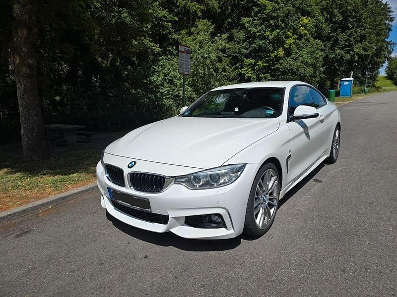 Weiß Gebraucht 2015 BMW 420 M Sport Coupé | 19.600 € (Fairer Preis) - Bild 1/4