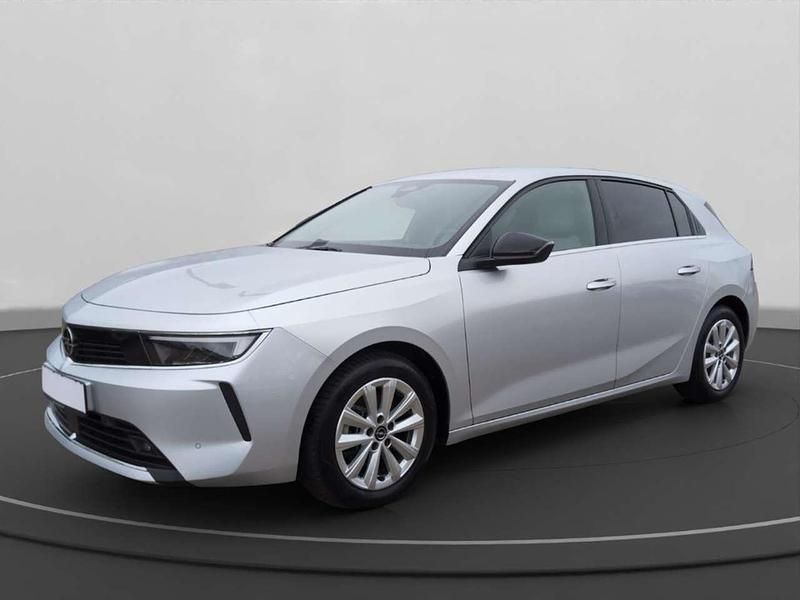 Silber Gebraucht 2023 Opel Astra Elegance Limousine | 25.195 € (Teuer) - Bild 1/3