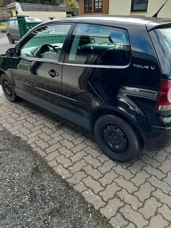 Gebraucht VW Polo 60 PS (44 kW) 2007 Schwarz Kleinwagen