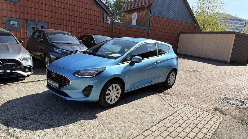 Gebraucht Ford Fiesta 75 PS (55 kW) 2022 Boundless blue Kleinwagen