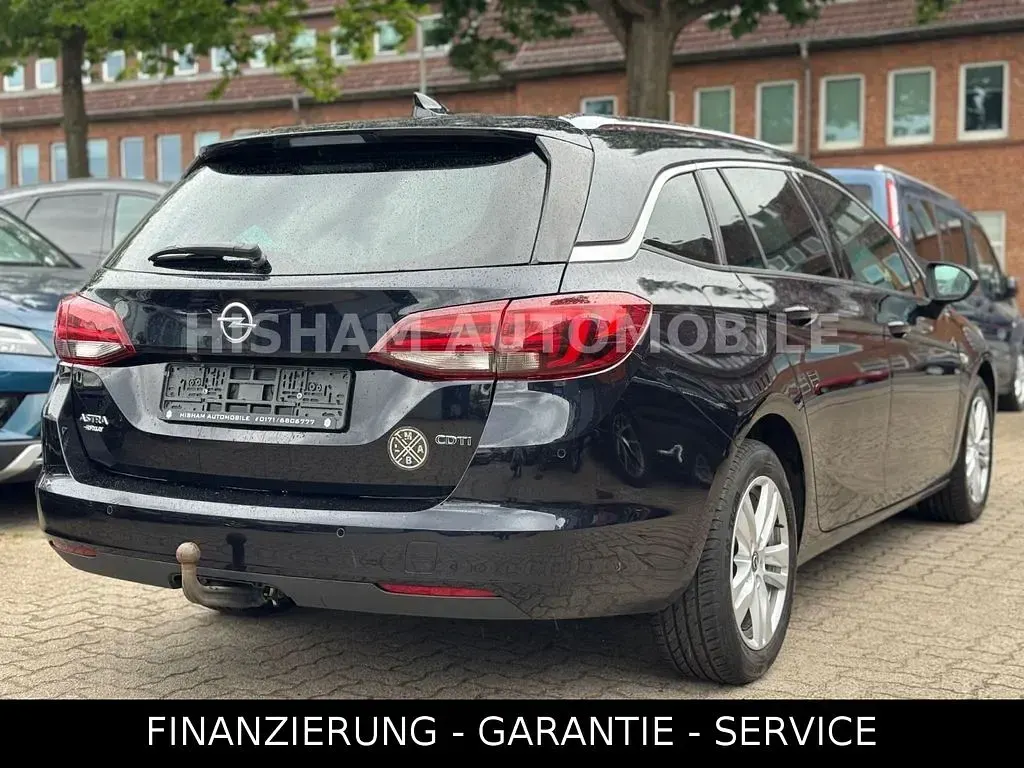 Gebraucht Opel Astra Innovation 136 PS (100 kW) 2018 Tiefseeblau/darkmoon blue Kombi