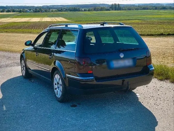 Gebraucht VW Passat 163 PS (119 kW) 2004 Schwarz Kombi
