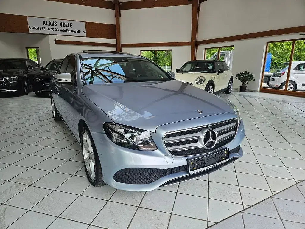 Gebraucht Mercedes E350 Avantgarde 258 PS (189 kW) 2016 Silber Limousine