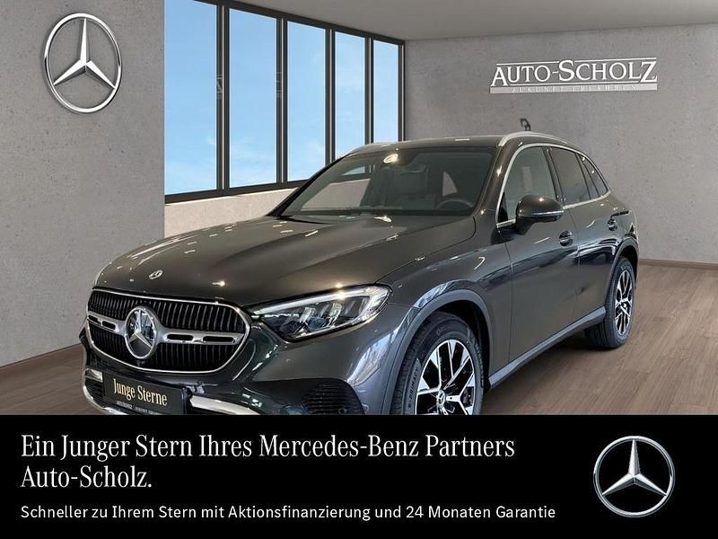 Grau Gebraucht 2025 Mercedes GLC220 Avantgarde SUV | 52.438 € (Guter Preis) - Bild 1/4