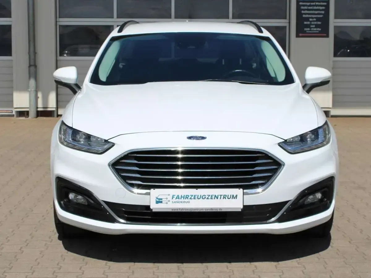 Gebraucht Ford Mondeo 150 PS (110 kW) 2022 Frostweiß Kombi