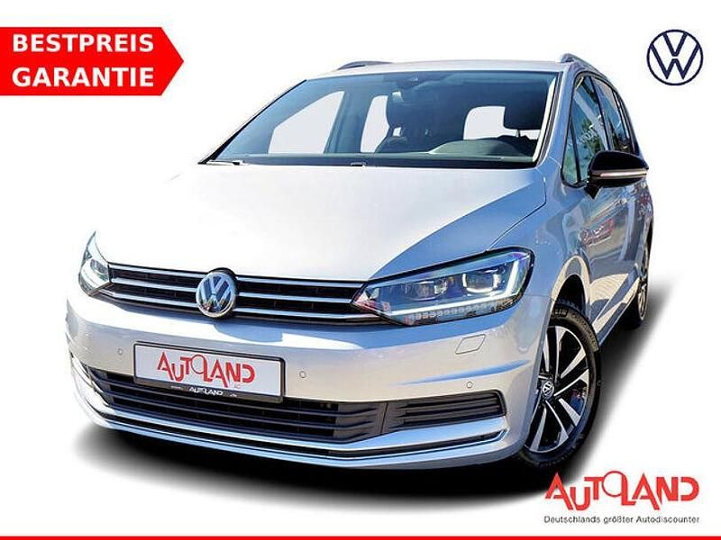Silber Gebraucht 2019 VW Touran IQ Drive Van / Kleinbus | 26.950 € (Etwas zu teuer) - Bild 1/4