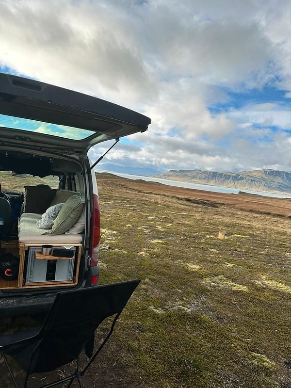 Gebraucht Renault Kangoo 96 PS (70 kW) 2001 Silber Van / Kleinbus