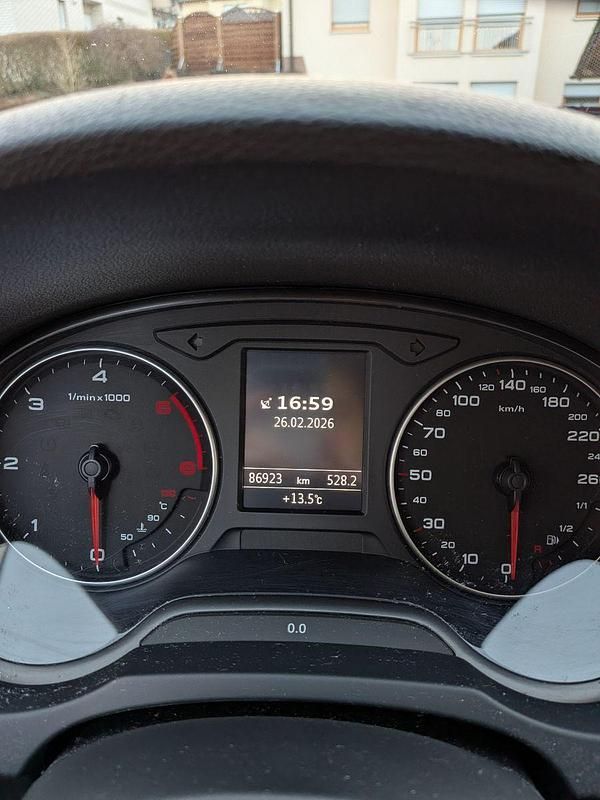 Gebraucht Audi A3 Ambiente 184 PS (135 kW) 2015 Schwarz Coupé