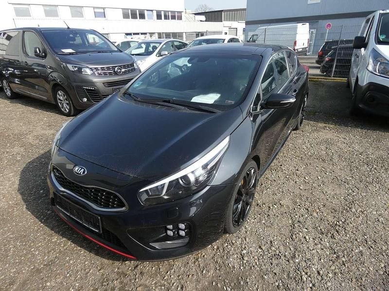 Gebraucht Kia Ceed GT-Track 204 PS (150 kW) 2015 (1k) zilinaschwarz met. Kleinwagen