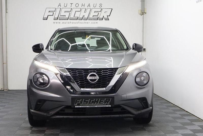 Gebraucht Nissan Juke Acenta 114 PS (83 kW) 2025 Grau SUV