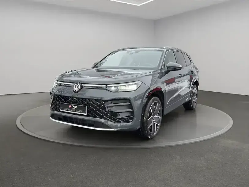 Neu VW Tayron R-line 193 PS (141 kW) 2025 Delfingrau metallic SUV