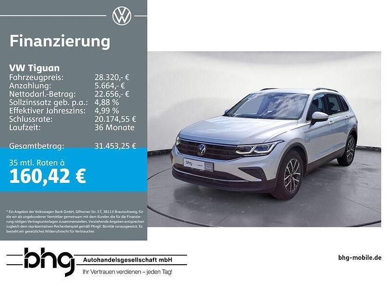 Reflexsilber metallic Gebraucht 2023 VW Tiguan Life SUV | 27.820 € (Guter Preis) - Bild 1/4