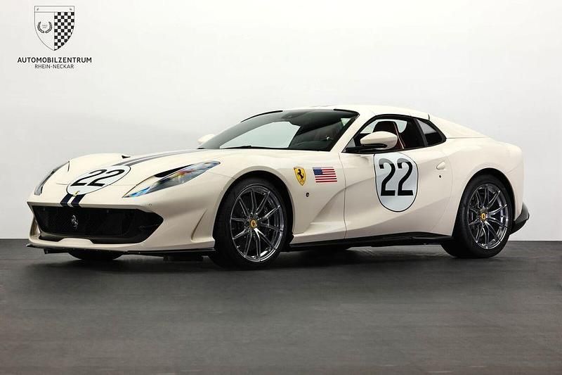 Gebraucht Ferrari 812 799 PS (587 kW) 2024 Bianco inter coupe Cabrio