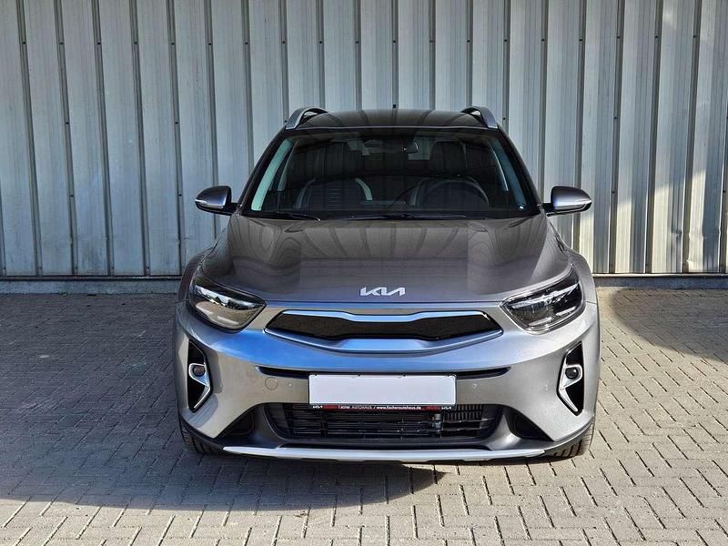 Neu Kia Stonic 101 PS (74 kW) 2025 Astrograu SUV