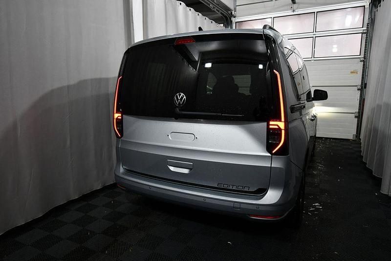 Gebraucht VW Caddy Life 122 PS (89 kW) 2026 Silber Van / Kleinbus