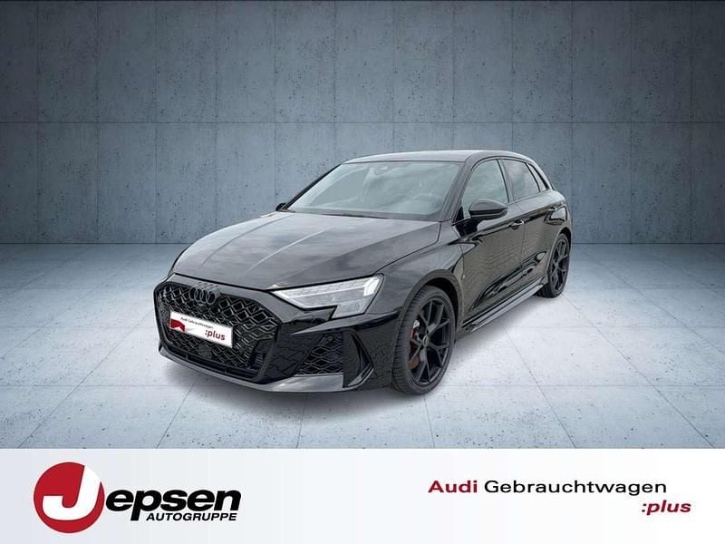 Gebraucht Audi RS3 Sport 400 PS (294 kW) 2025 Schwarz Limousine