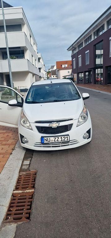 Weiß Gebraucht 2011 Chevrolet Spark LS Kleinwagen | 1.100 € (Guter Preis) - Bild 1/4