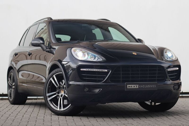 Schwarz Gebraucht 2013 Porsche Cayenne Turbo SUV | 53.500 € - Bild 1/4