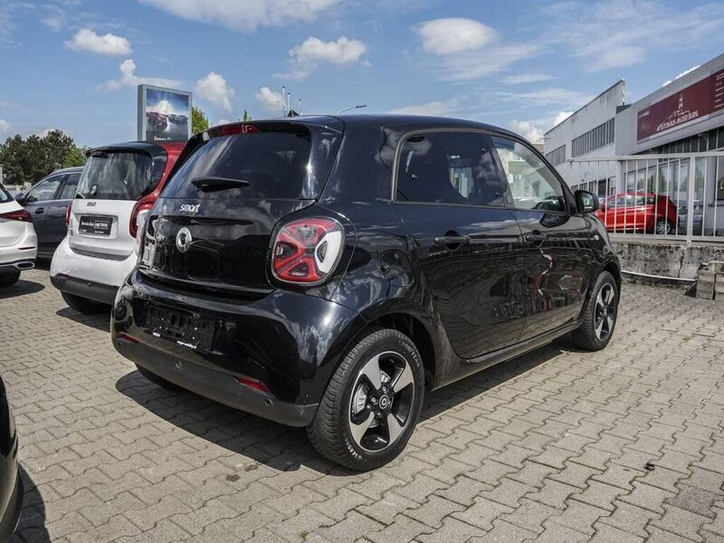 Gebraucht Smart ForFour Electric Drive Passion 60 kW (82 PS) 2021 Schwarz Kleinwagen